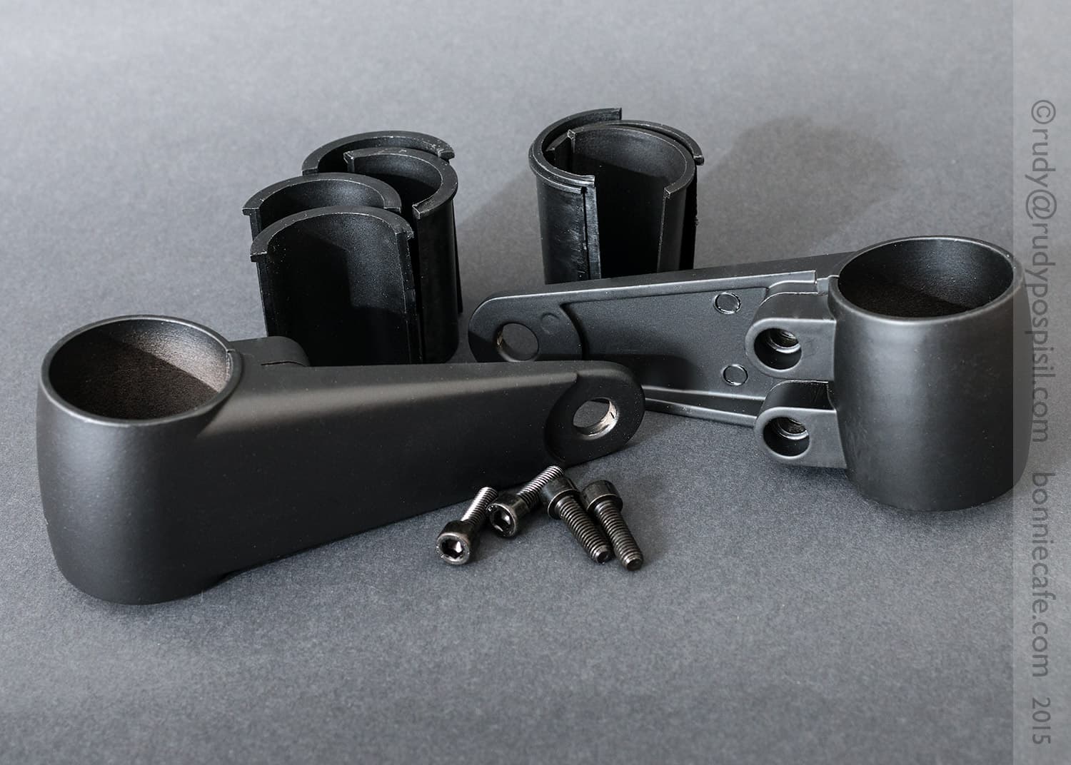 BONNIE MOD #22 SMT MOTO Headlamp Brackets (aka Ears)